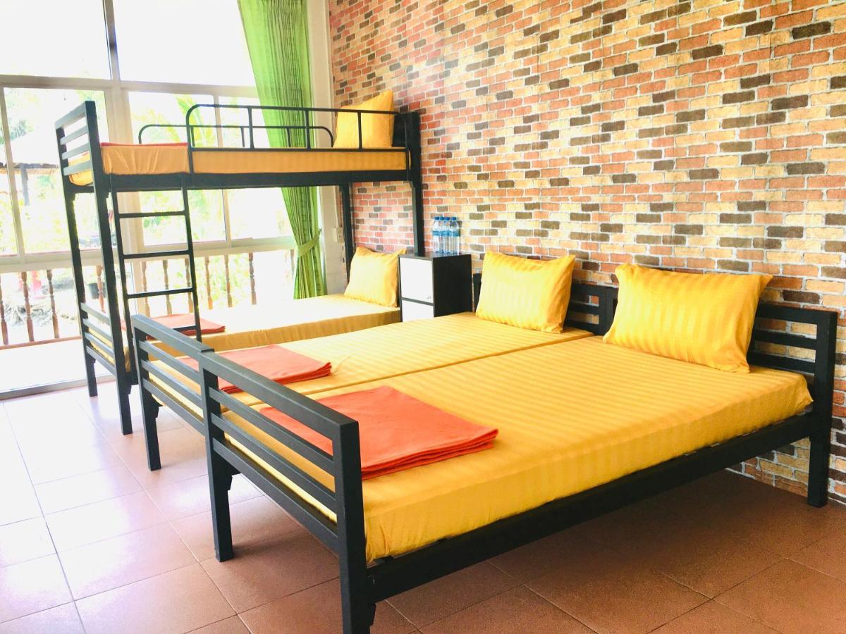Saeng Tai Amphawa Apartment Samut Songkhram Exterior photo